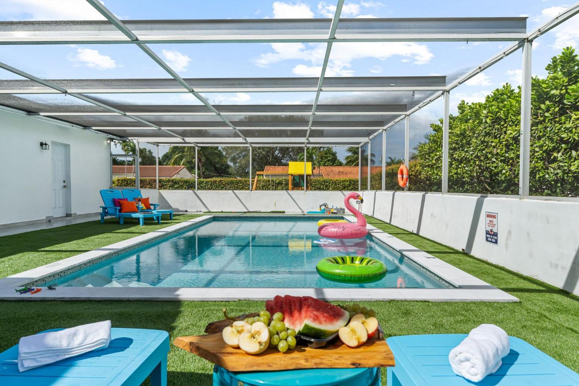 Stunning Family Oasis Ferienhaus