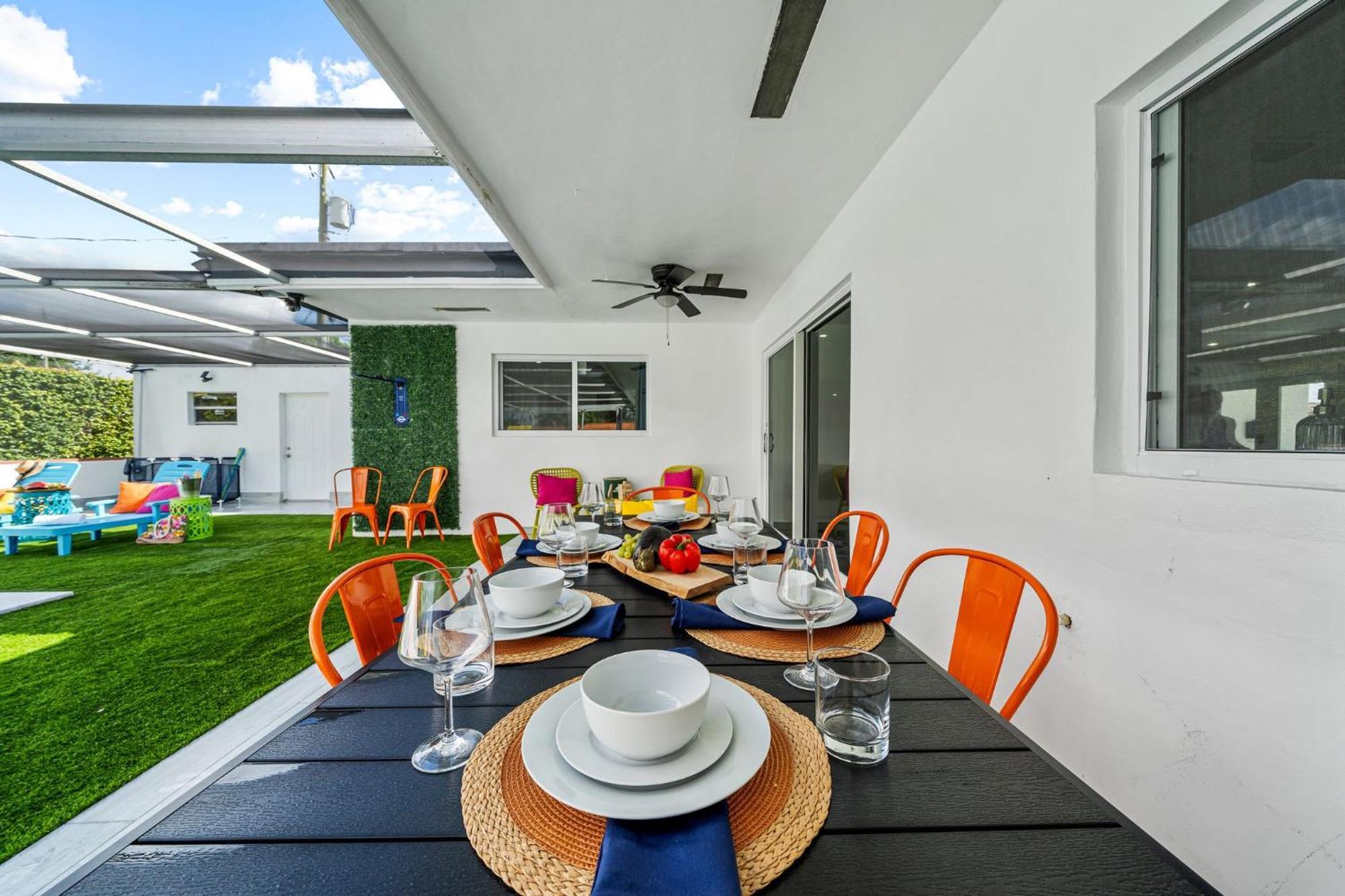 Ferienhaus Stunning Family Oasis *